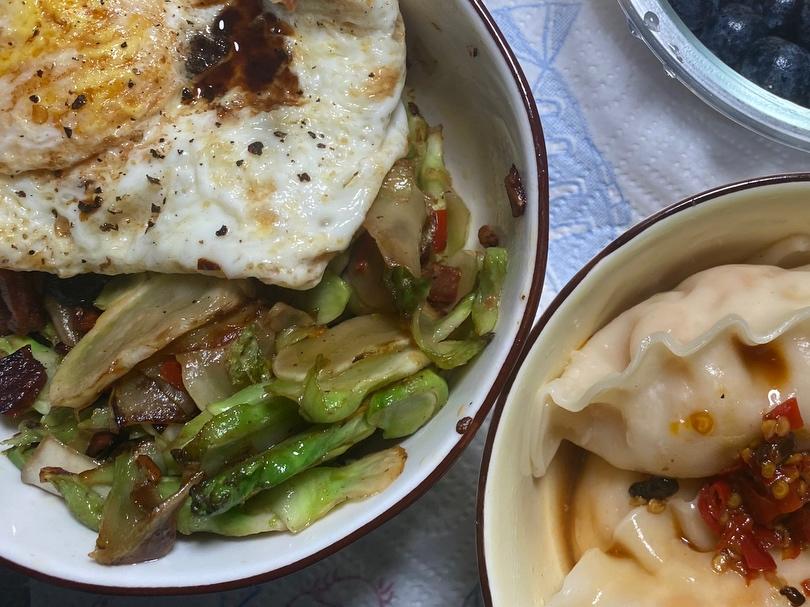 疫情疯家可以申请走人了——万物皆可腊肉丁之儿菜腊肉