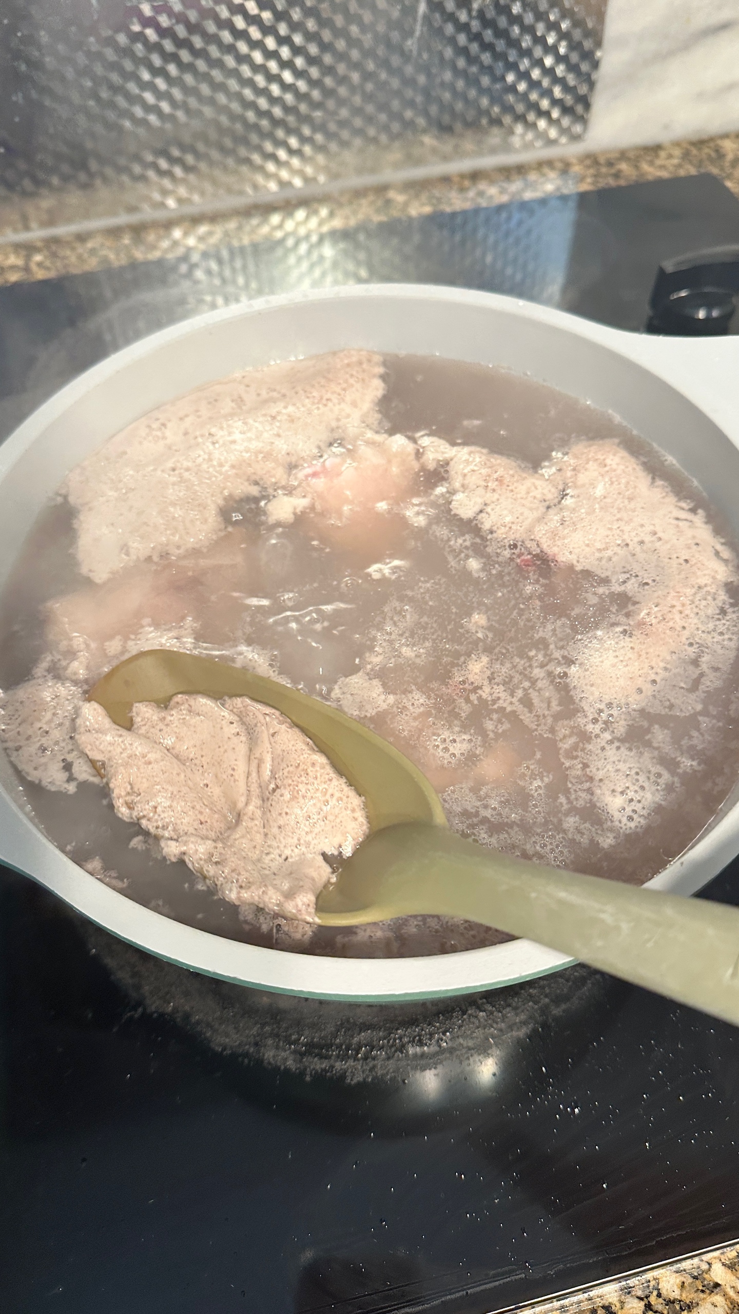 冬瓜海带骨头汤的做法 步骤3