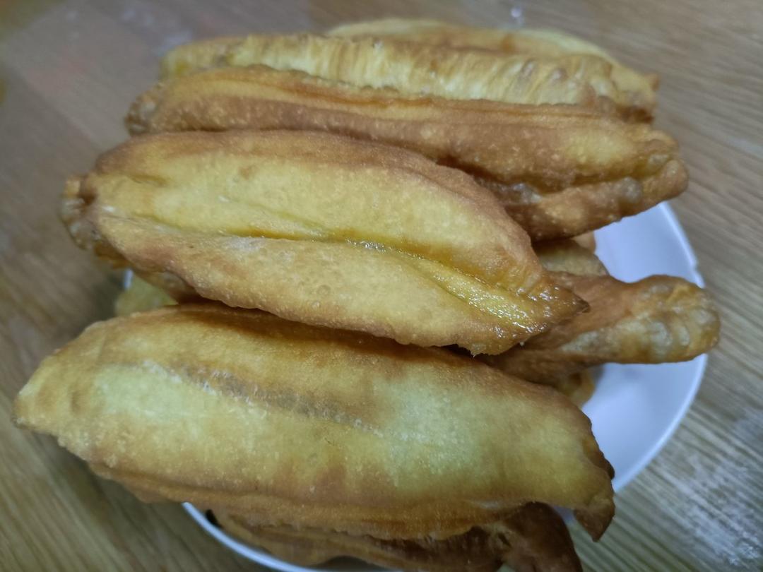 早餐店香酥大油条 酥香可口 各个空心 附细节视频详解