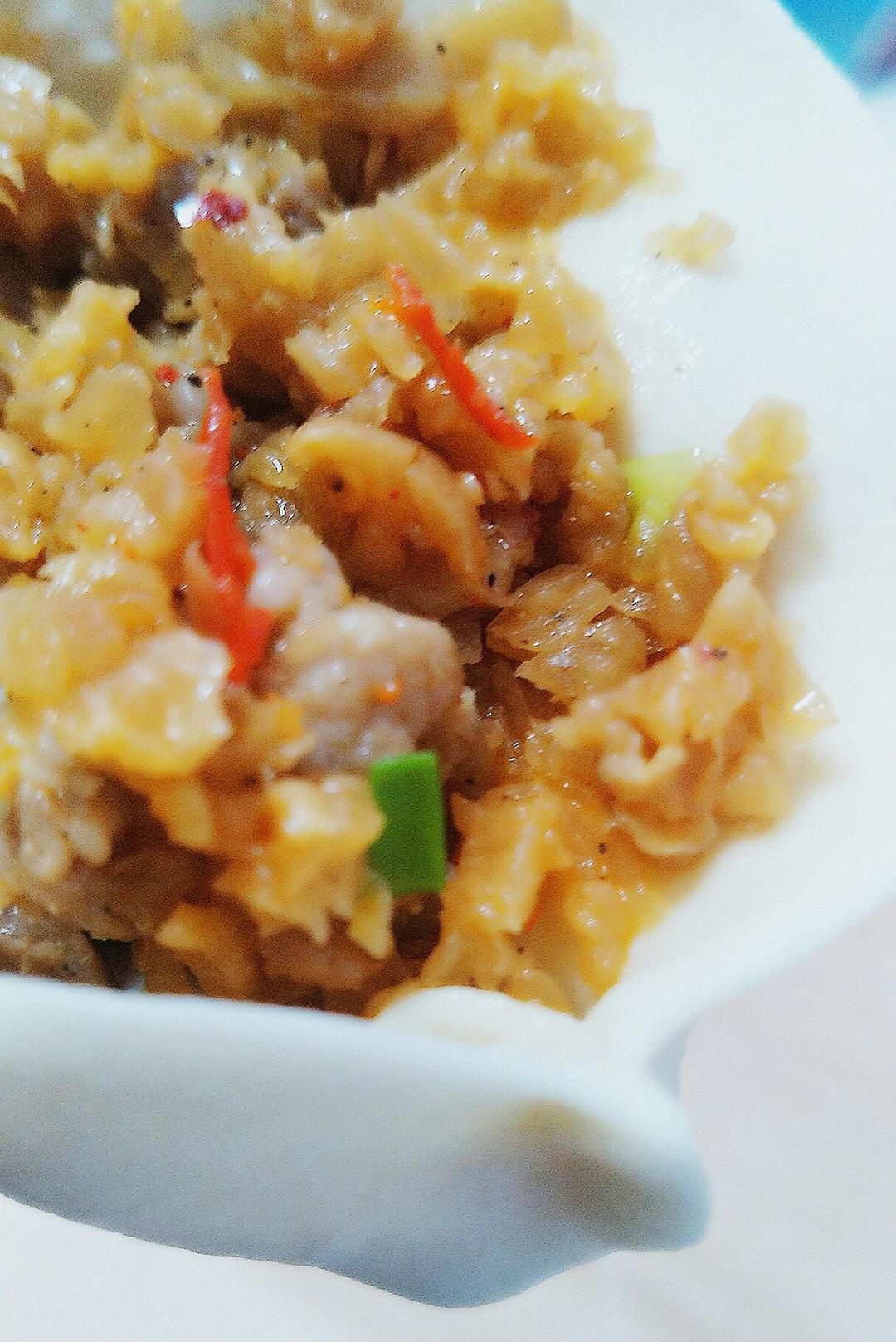 五花肉萝卜干包子