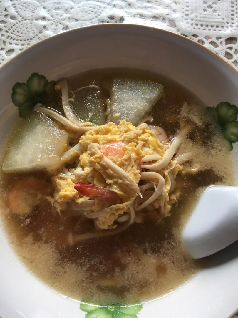 减肥餐，好喝不胖，鲜到眉毛掉的冬瓜蘑菇汤！