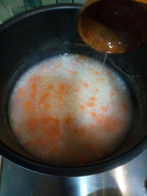 胡萝卜鸡肉菠菜粥的做法 步骤6