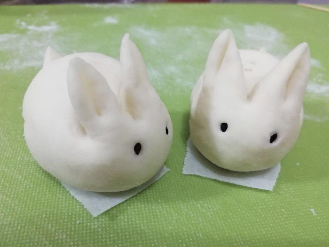 小白兔豆沙包🐰