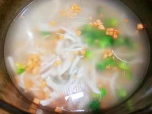胡萝卜鸡丝粥-焖烧杯版的做法 步骤6