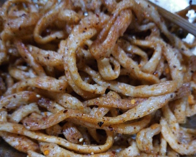 家庭自制辣条 牛筋面 的做法步骤图 早起鸭 下厨房