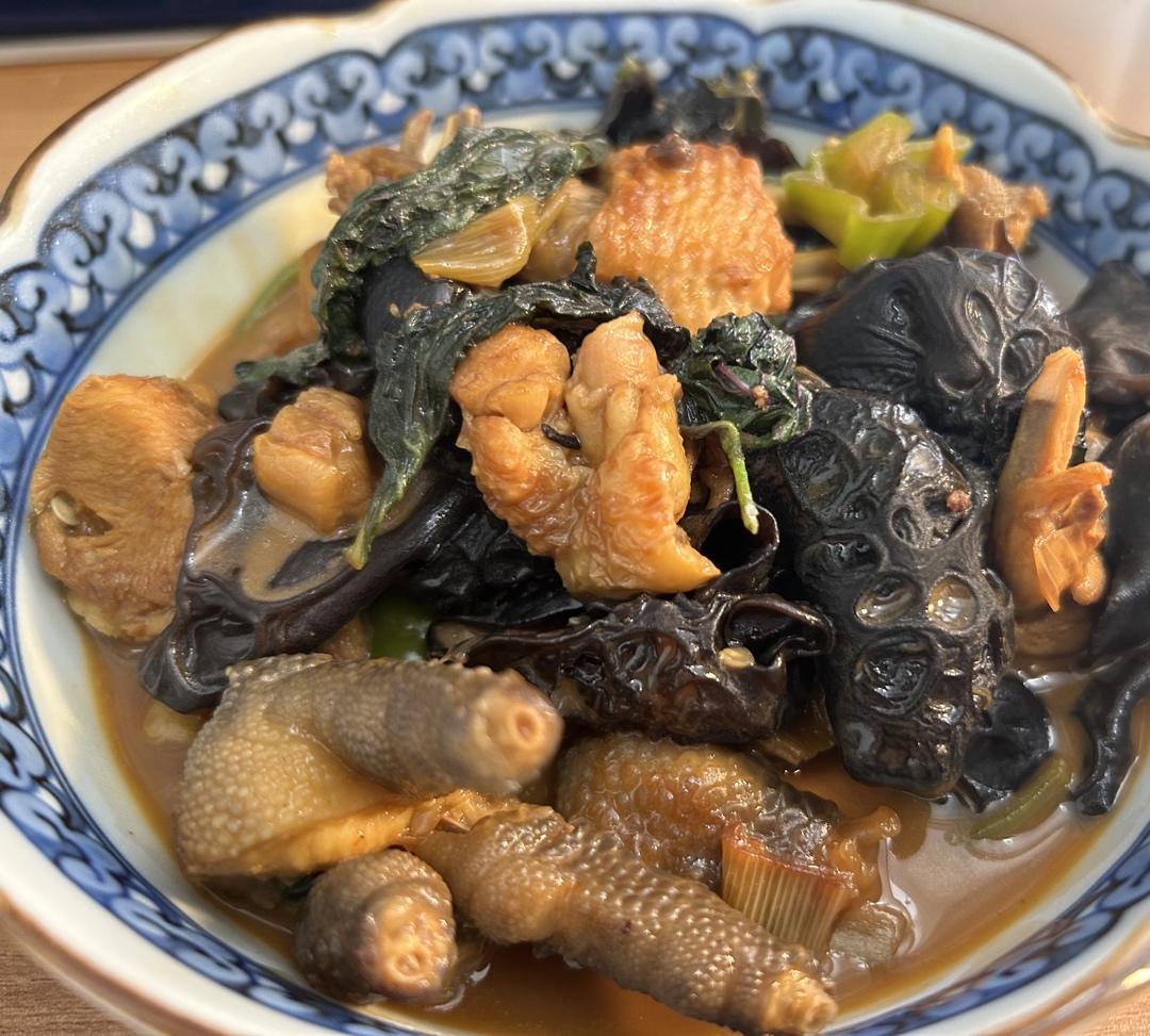 紫苏焖鸡，一个小锅就能享受的快乐