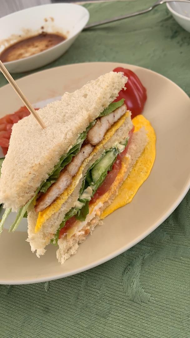 公司三明治 Club Sandwich