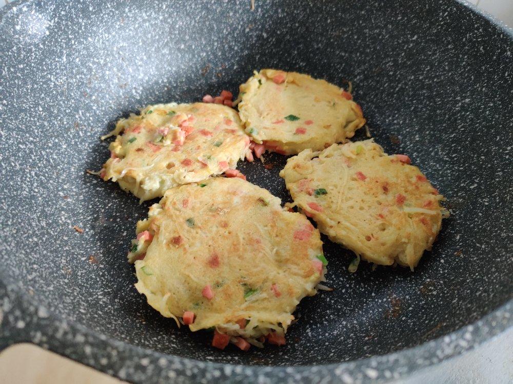 土豆丝鸡蛋饼