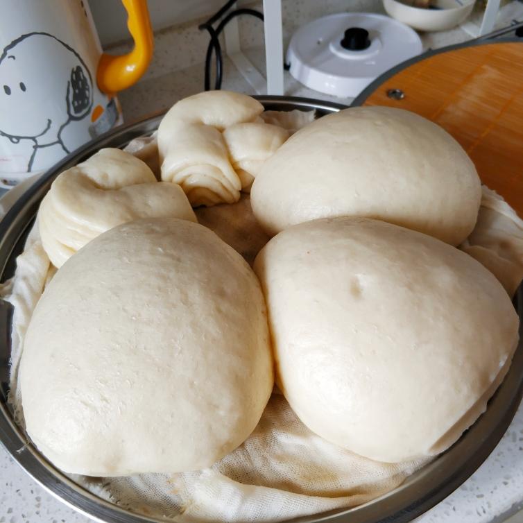 纯奶手撕吐司的做法 步骤1