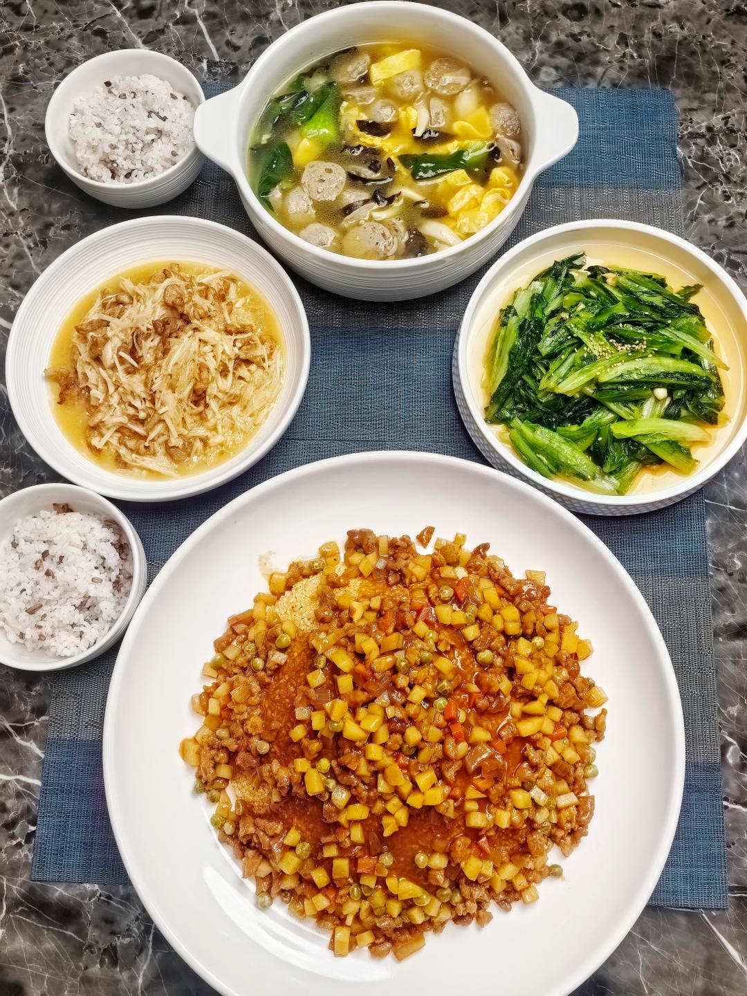 午餐•2026年3月15日