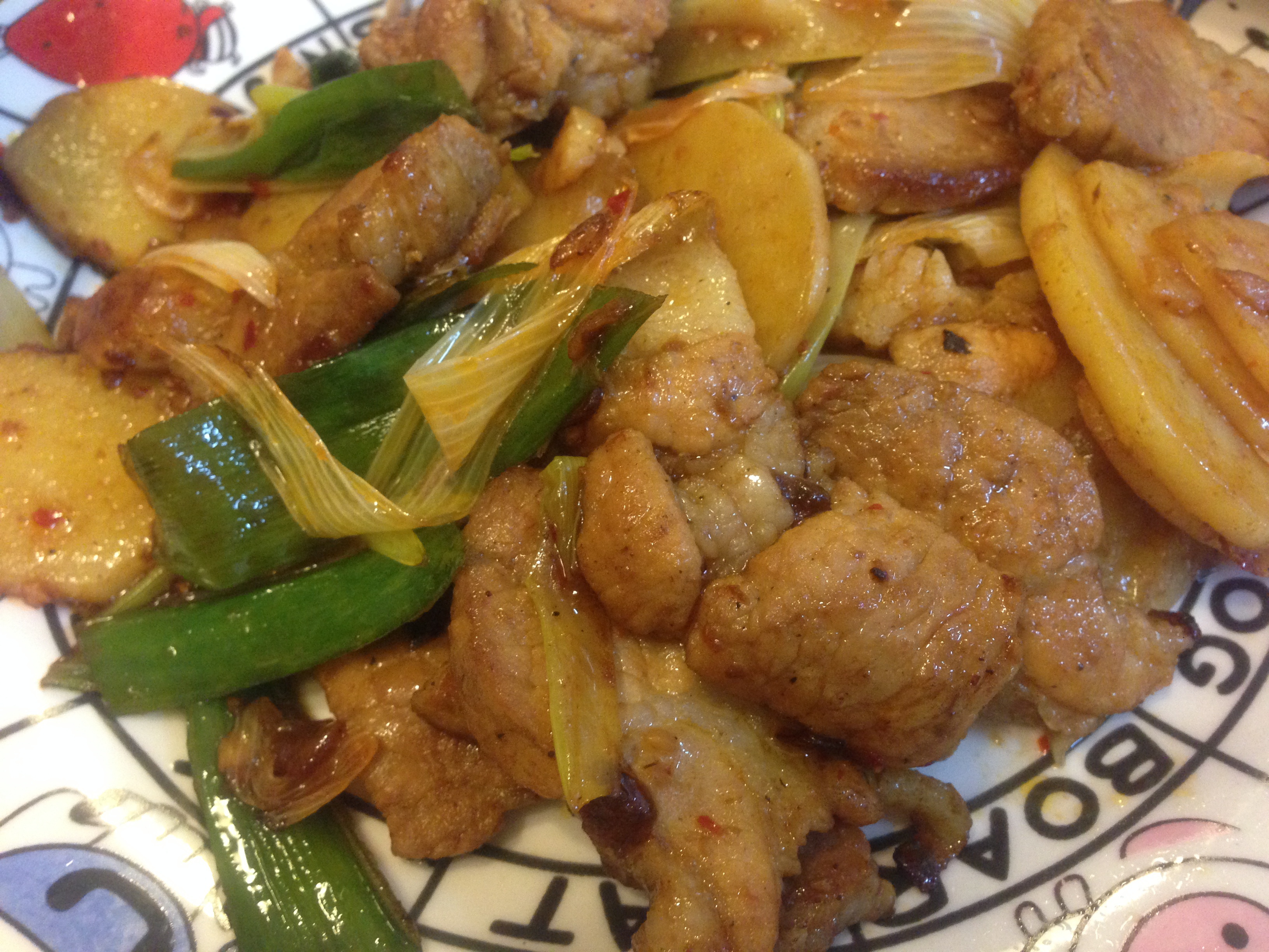 焦香土豆片回锅肉