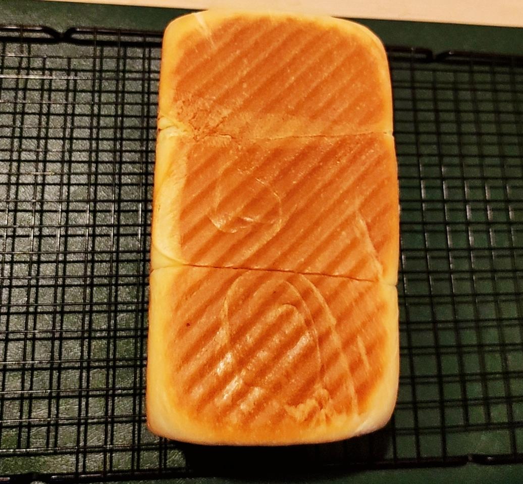 吐司，奶香手撕面包，超级香浓