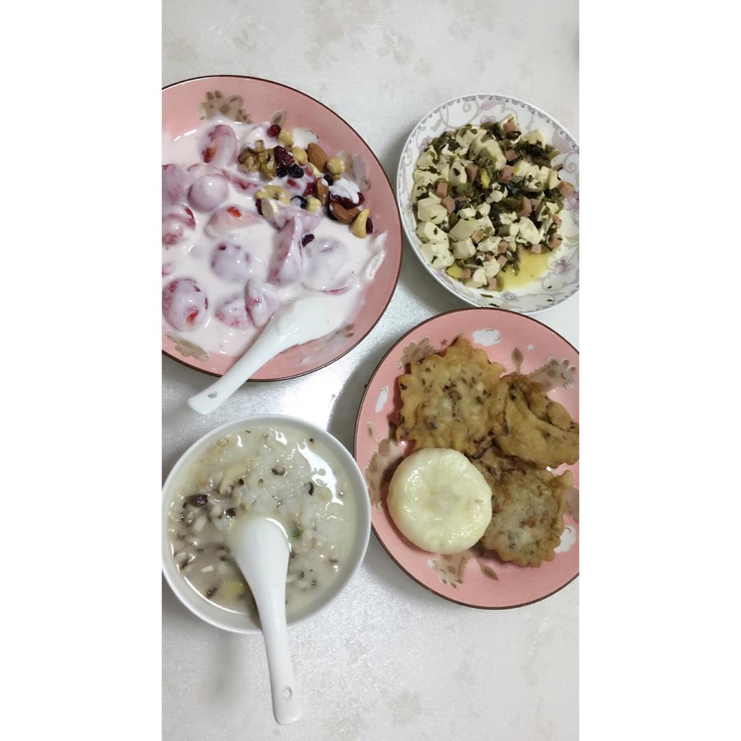 香菇鸡肉粥