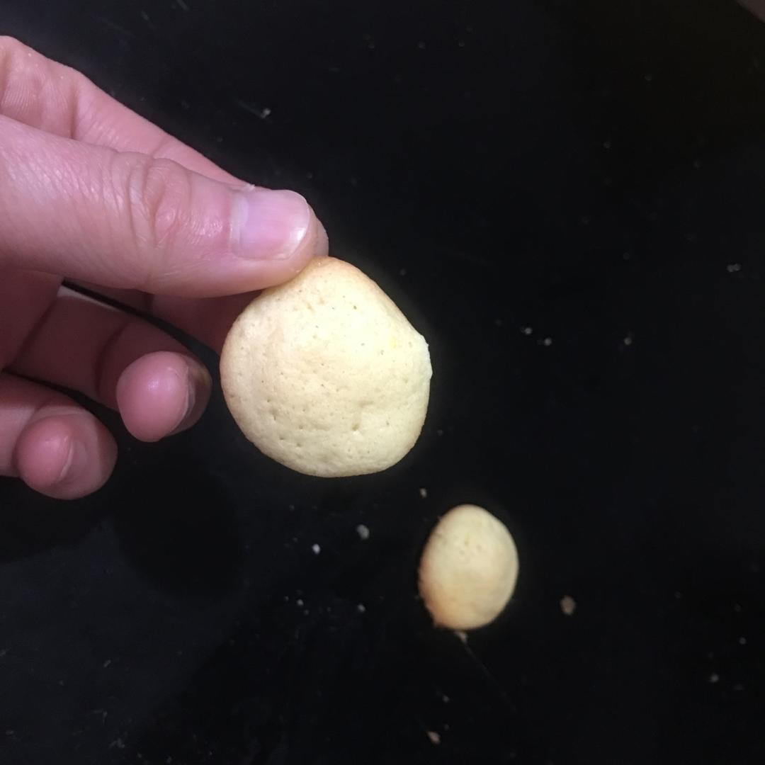 酥脆蛋香小饼干