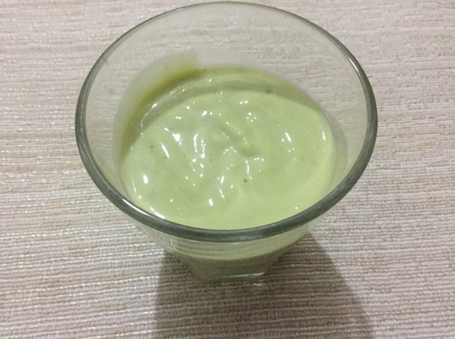 牛油果香蕉奶昔