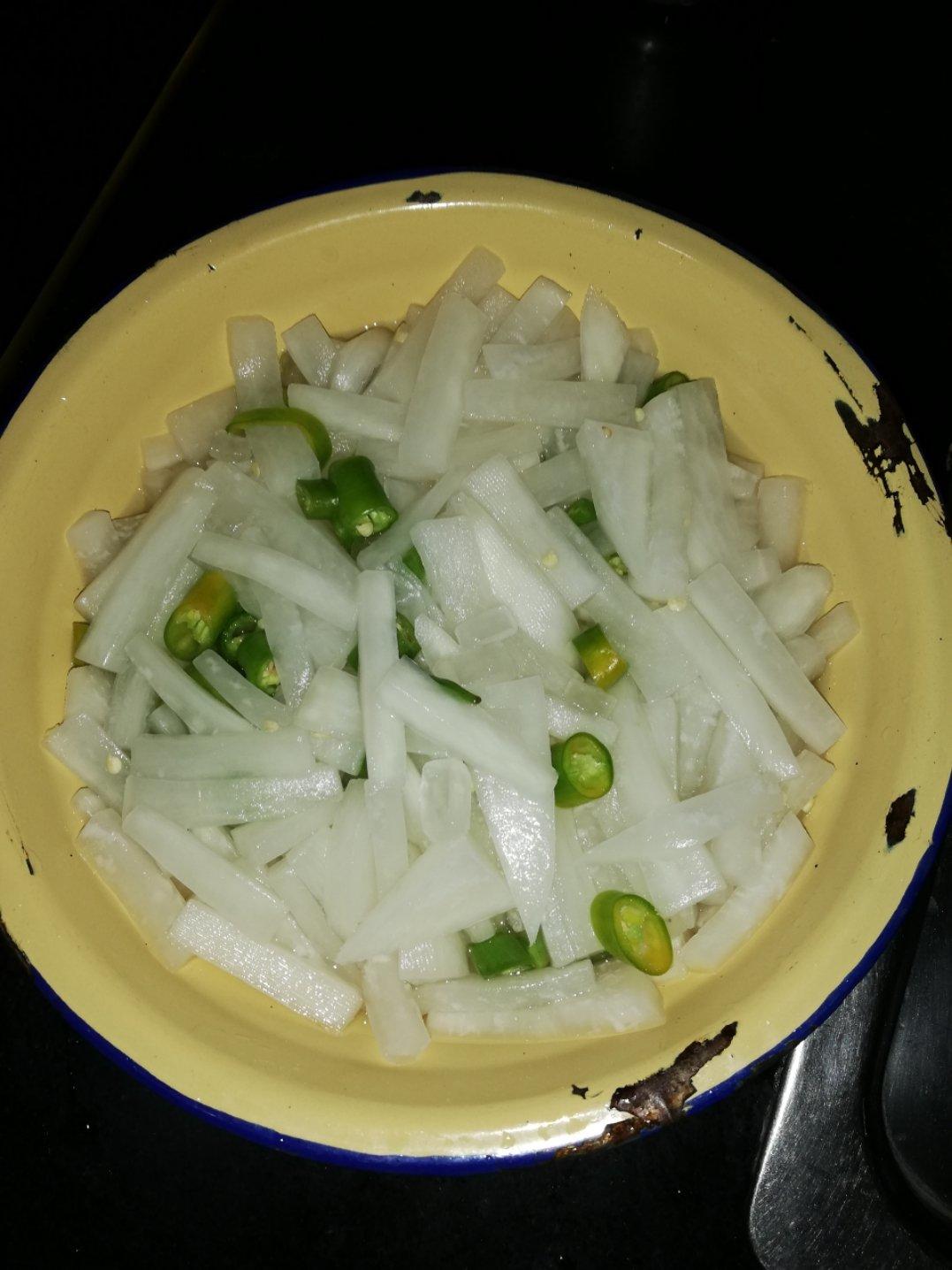 双椒脆爽萝卜条