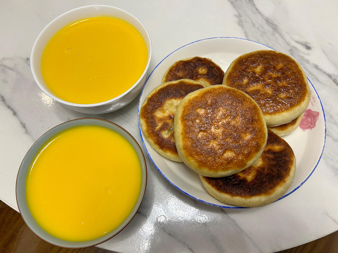 不用揉面，不用擀皮的韭菜鸡蛋发面馅饼