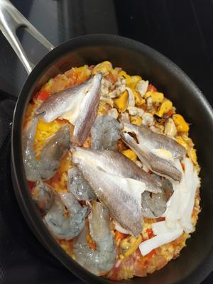 家庭式西班牙海鲜饭的做法 步骤8