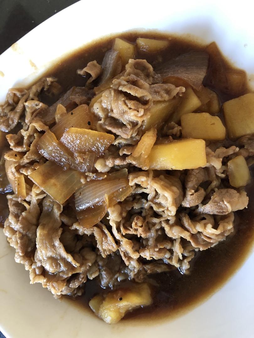 好吃到舔碗底的土豆肥牛拌饭