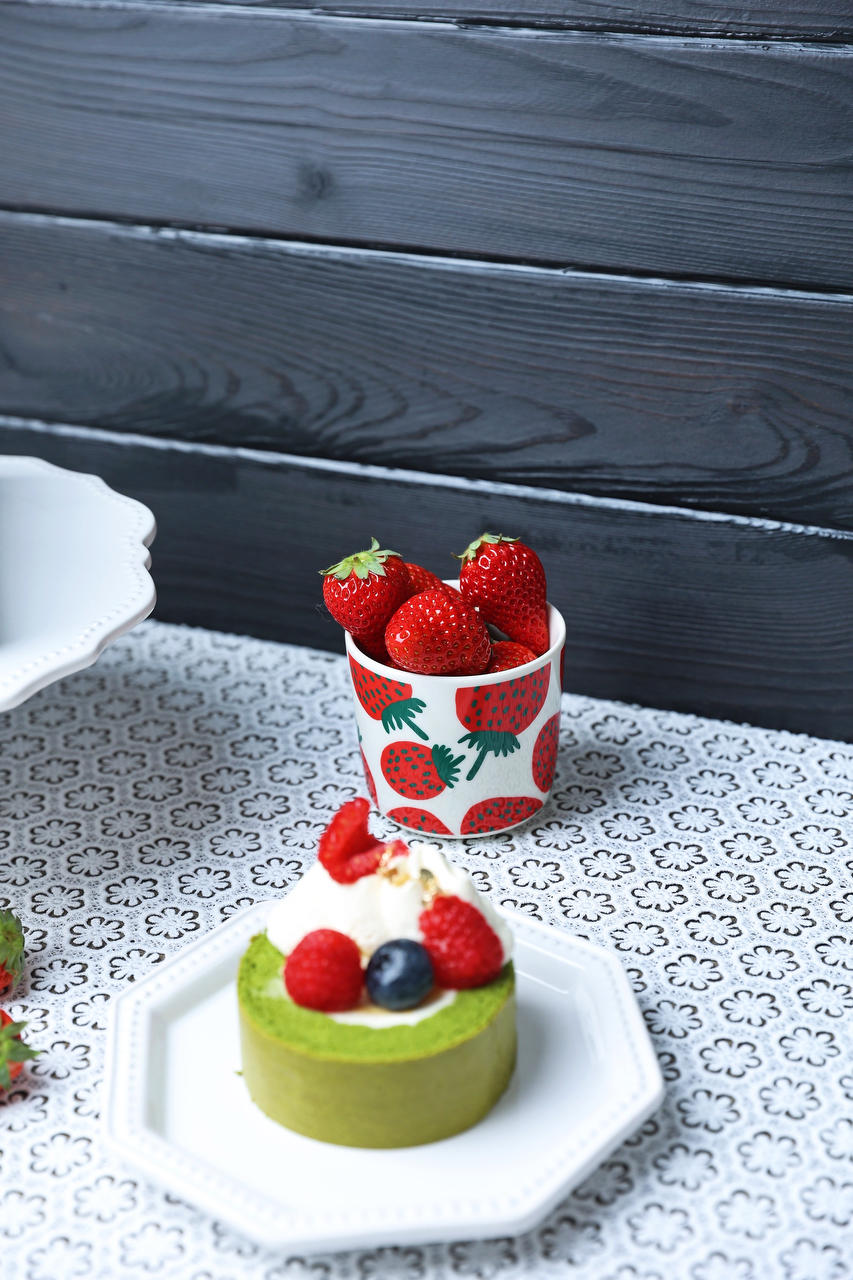 香草卡仕达奶油「抹茶蛋糕卷」