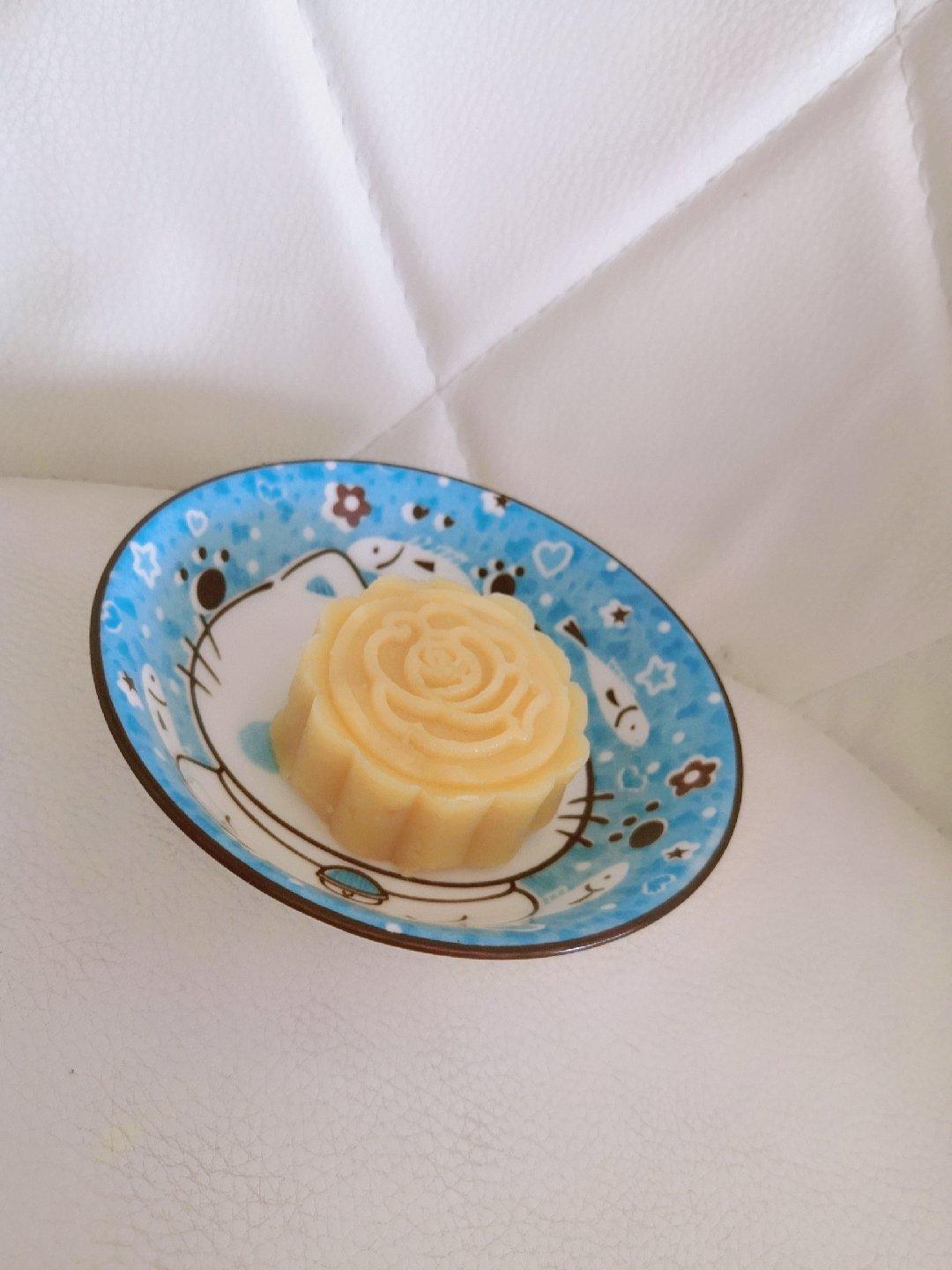 入口即化奶香味十足绿豆糕