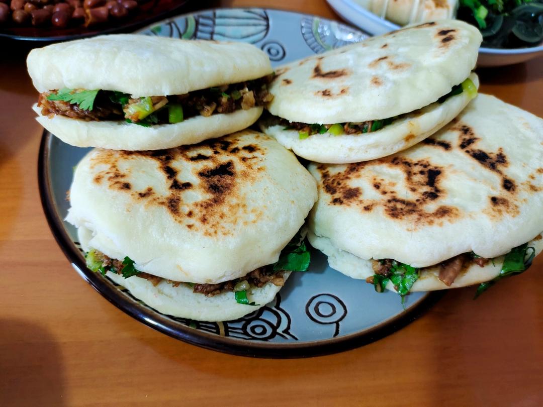 白吉馍（又叫肉夹馍的馍饼）