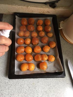 手工蛋黄酥的做法 步骤2