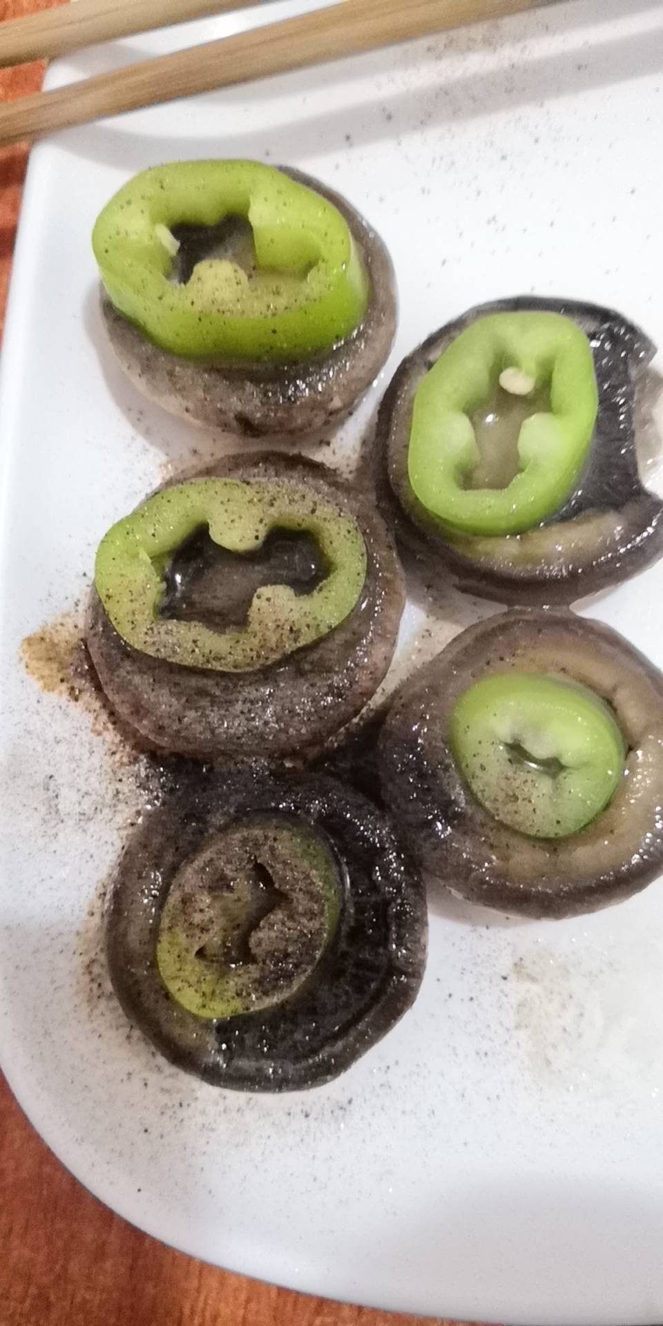 香煎口蘑  鲜的扭起来