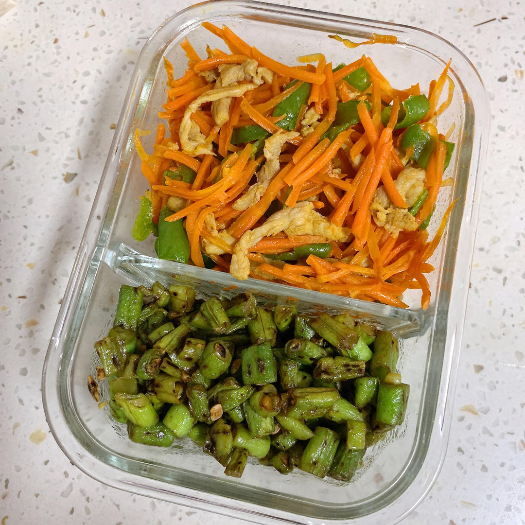 超级下饭胡萝卜丝炒肉