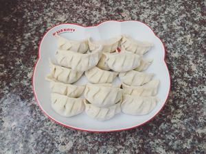 香菇玉米猪肉饺的做法 步骤7