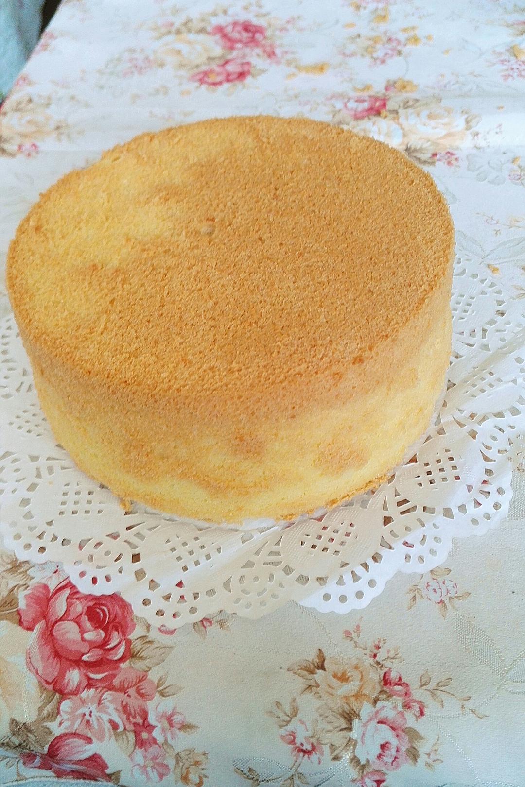 六寸戚风蛋糕