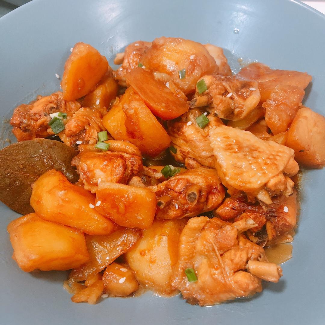 土豆烧鸡翅