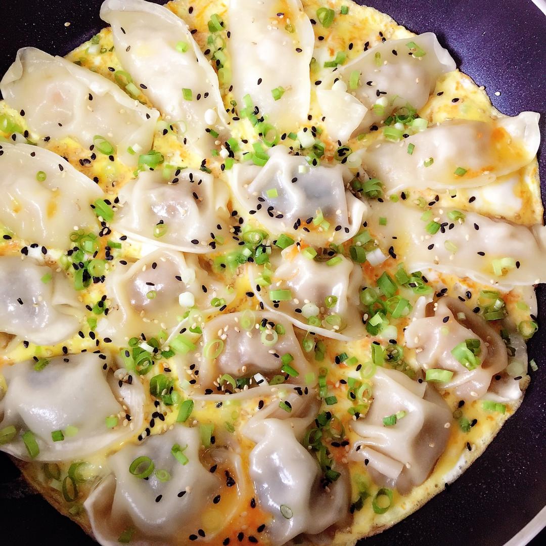 抱蛋煎饺 | 太阳猫早餐