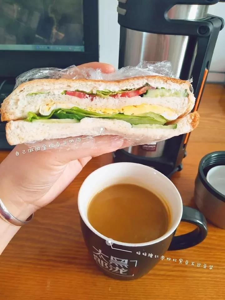 随意任性发挥的早餐三明治