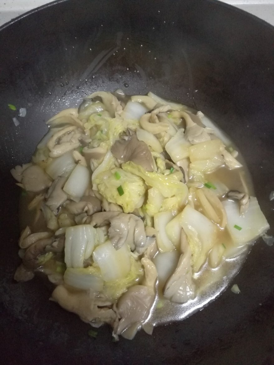 平菇素炒白菜
