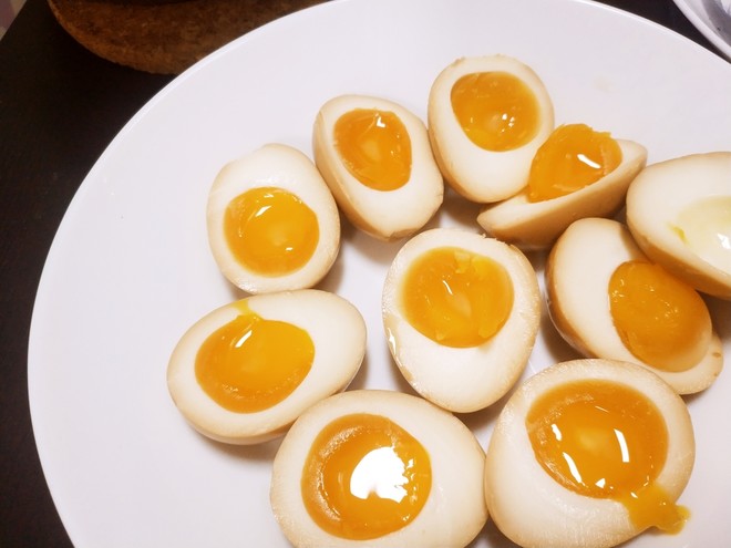 一次成功糖心蛋的做法步骤图 怎么做好吃 一把菠萝 下厨房 一次成功糖心蛋的做法步骤图 怎么做好吃 一把菠萝 下厨房