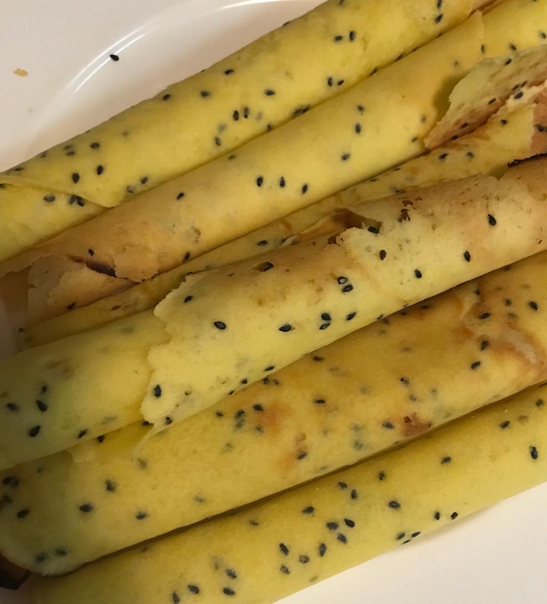 芝麻香酥蛋卷（视频食谱）