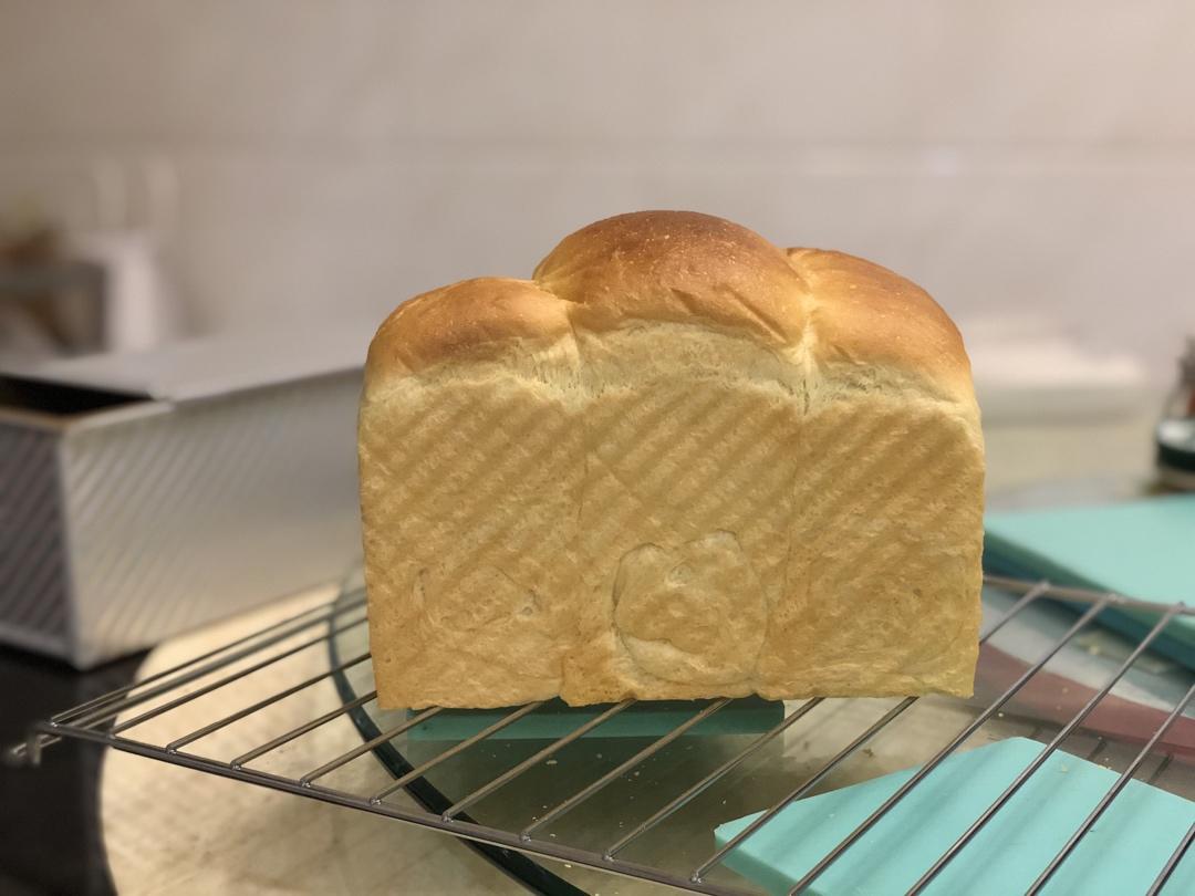 超熟鲜奶吐司