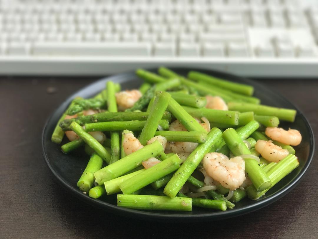 清炒芦笋虾仁