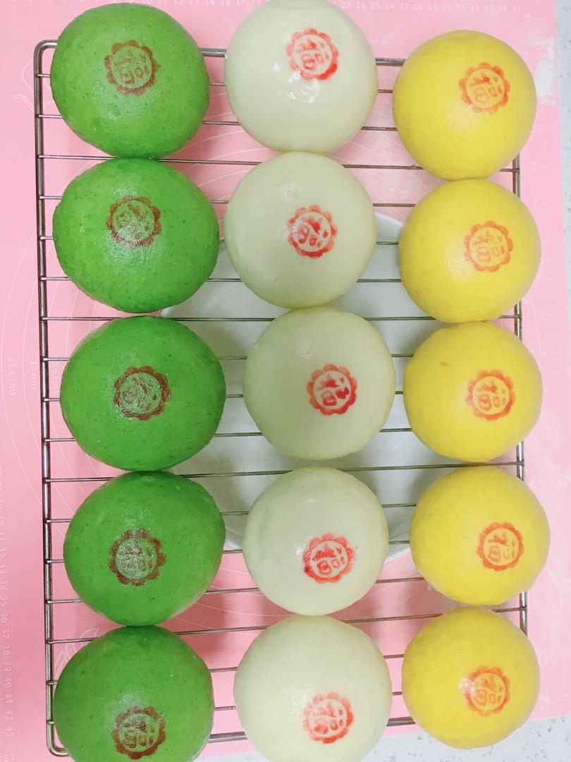 又美又暄软的——豆沙包！