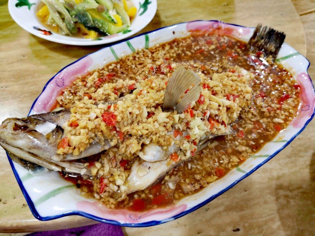 剁椒蒸鱼