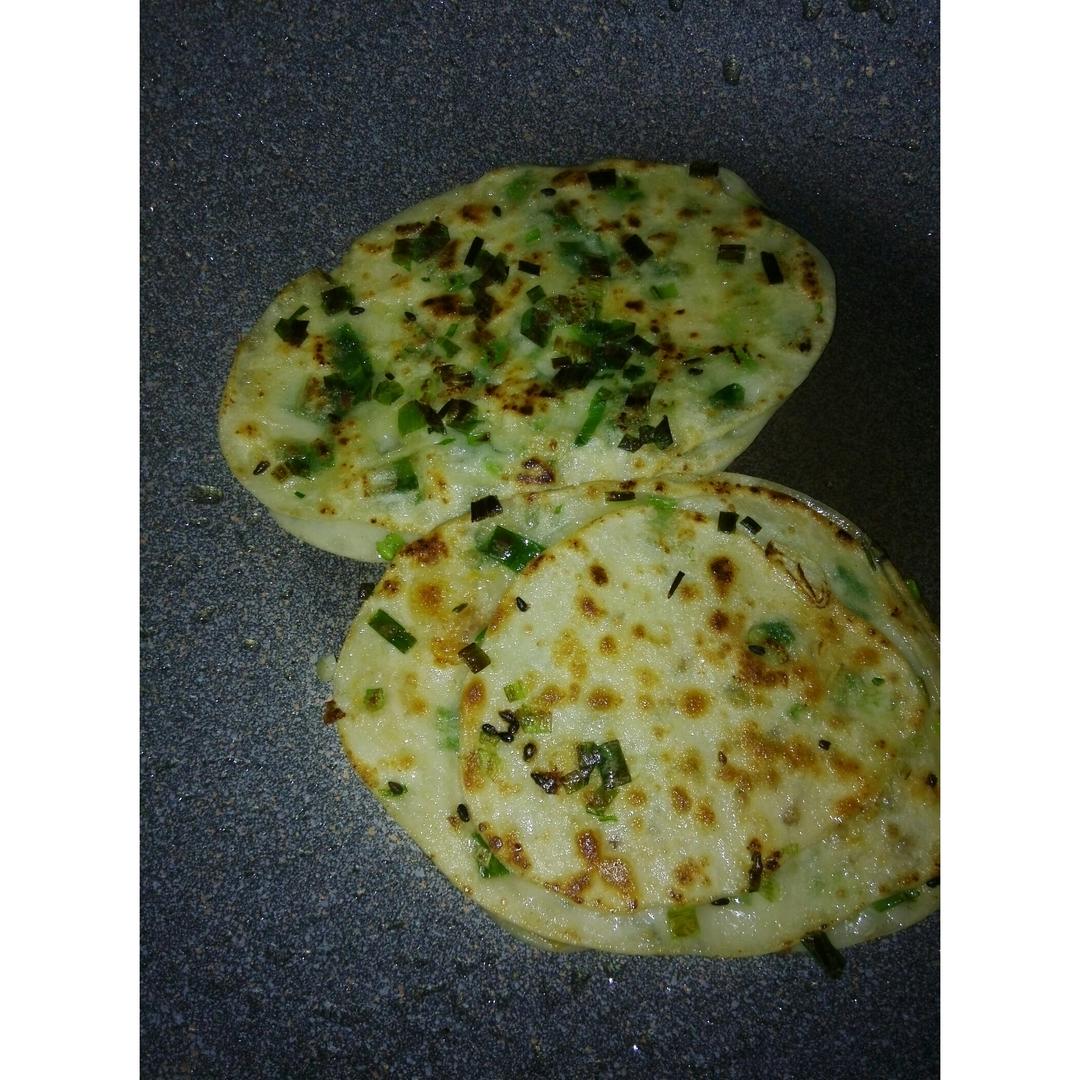水饺皮｛葱油饼｝