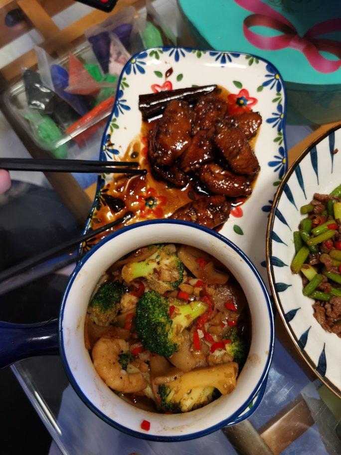 低脂低卡减脂餐～黑椒虾仁西兰花