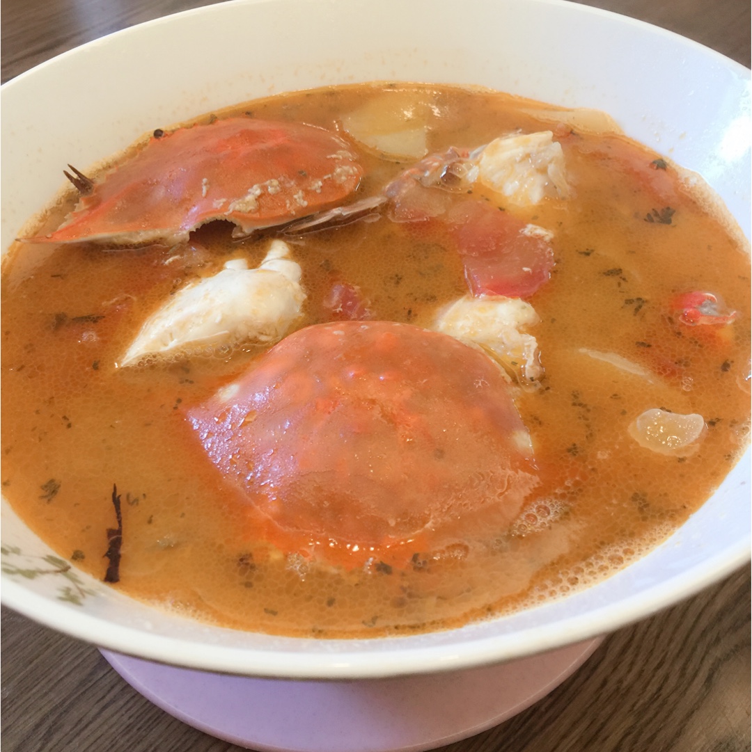 蕃茄梭子蟹豆腐煲