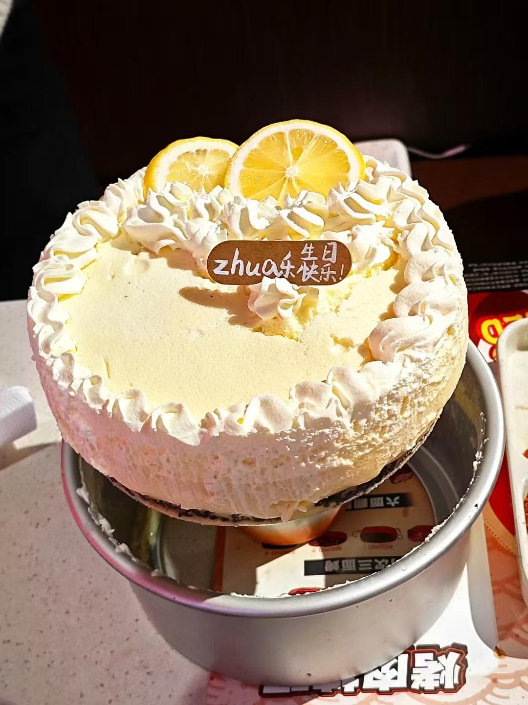 入口即化❗️比慕斯还好吃的柠檬巴巴露亚