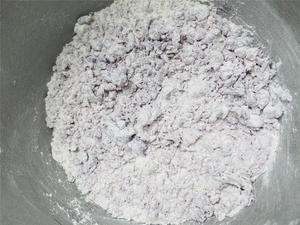 主食也要有新花样，只需一次发酵就能做出的松软紫薯馒头的做法 步骤5