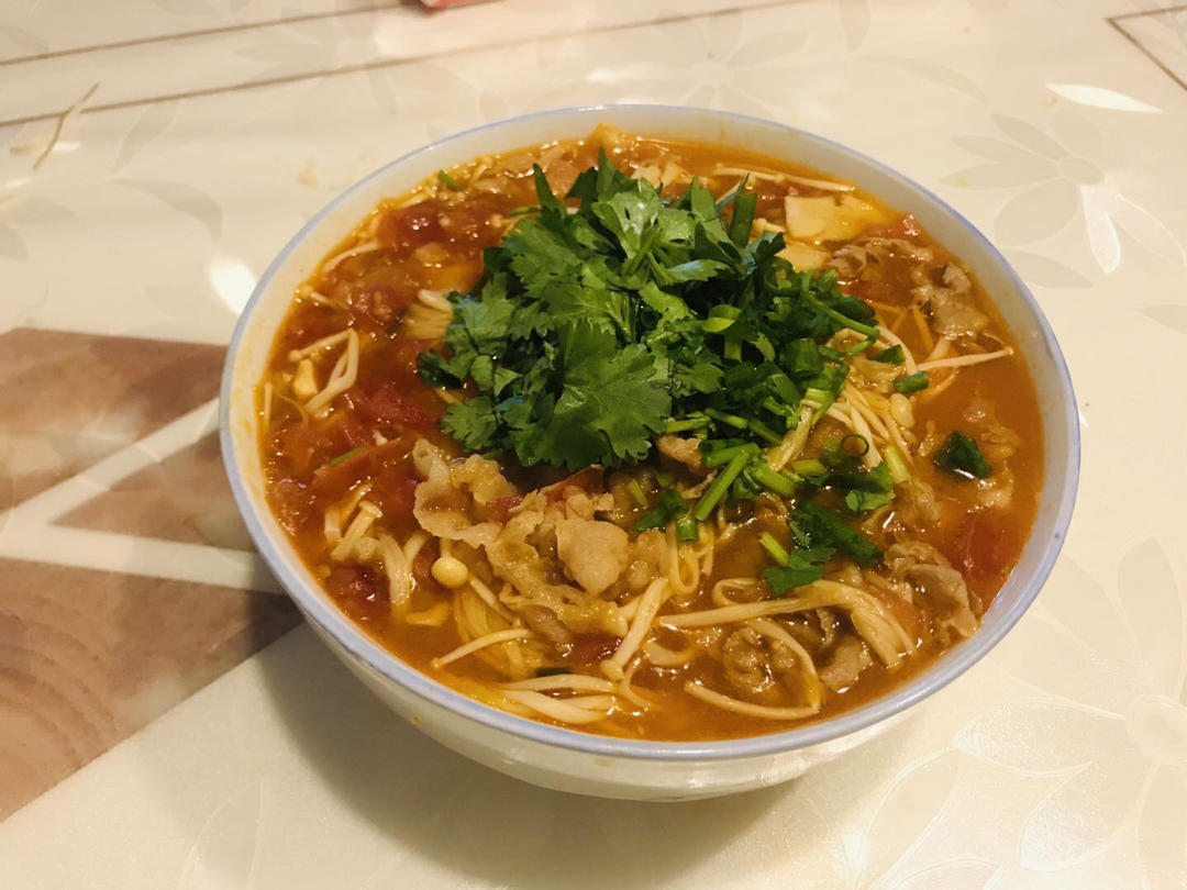 番茄肥牛