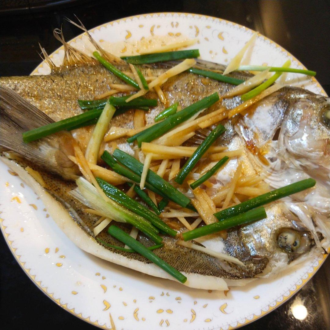 清蒸鲈鱼