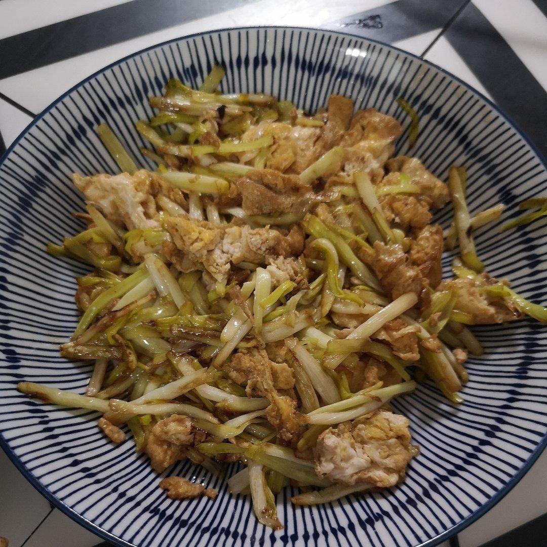 小朋友超爱的开胃菜：醋烹蒜黄