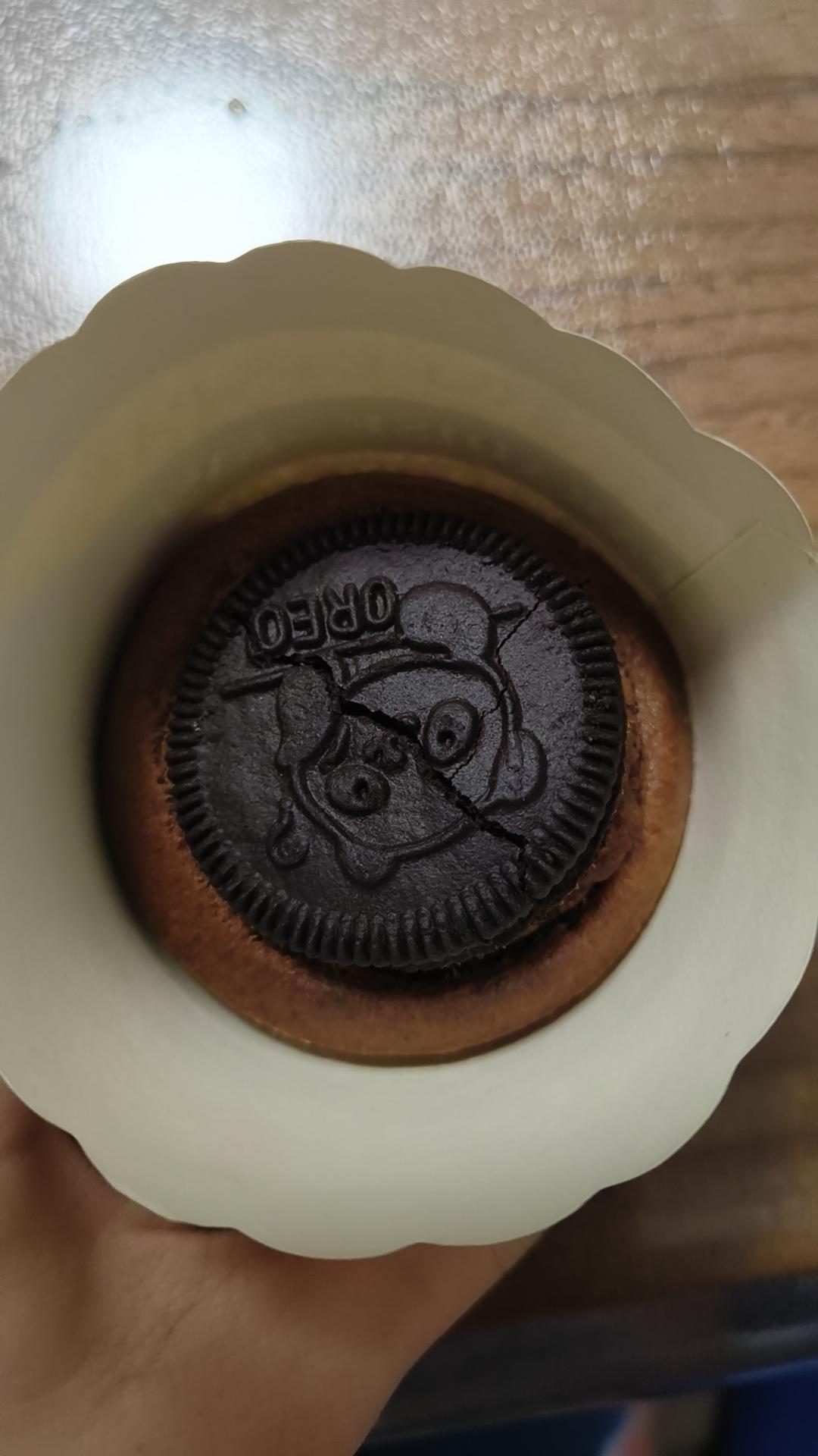 只需搅拌入烤箱的香蕉麦芬